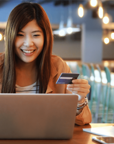 woman online shopping donna shopping online